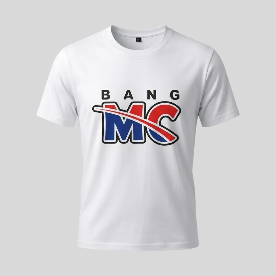 Kaos komunitas putih dengan desain grafis merah biru pada bagian depan
